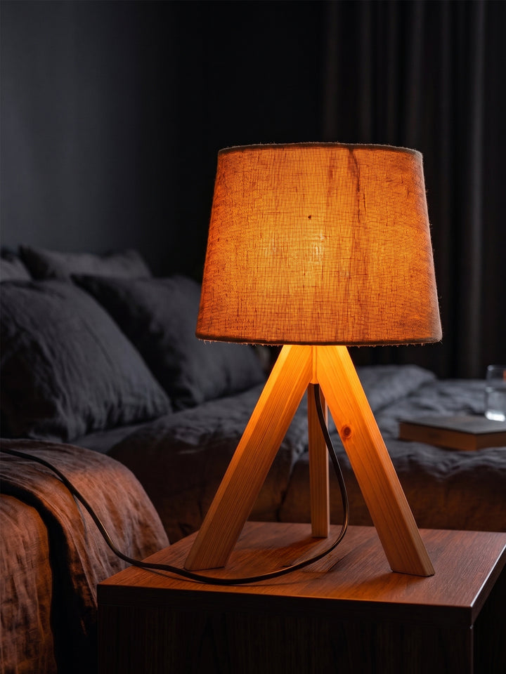 Natural Juco Tripod Table Lamp