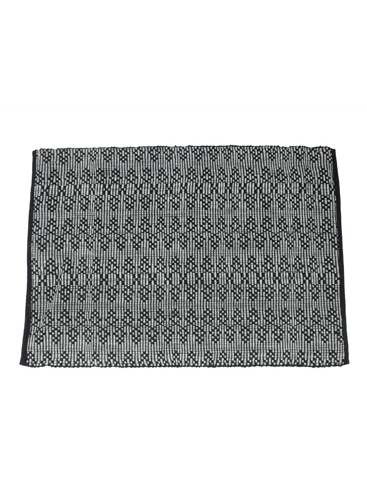 Monochrome Diamond Yarn-Dyed Jute Rug
